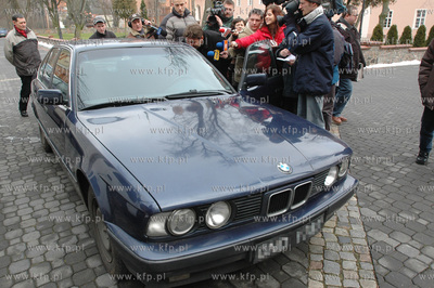 Licytacja majatku kurii gdanskiej. Licytowano samochod...