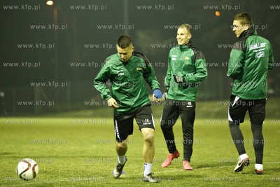 Boisko treningowe przy ul. Traugutta w Gdańsku. Trening...