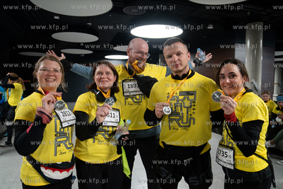 Skywayrun Airport Gdańsk 5-kilometrowy bieg po płycie...