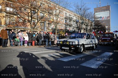 Gdansk. Parada z okazji 93 rocznicy odzyskania przez...