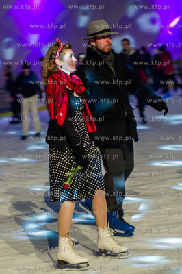 Lodowisko Miejskie w Gdansku. Walentynki w stylu Retro,...