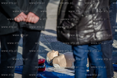 Sopot. Plac przed wejsciem na molo. Zielona Godzina...