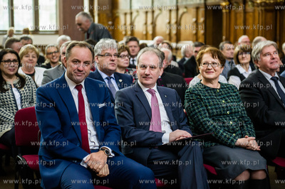 Gdansk. Dwor Artusa. Uroczystosc wreczenia
listow...