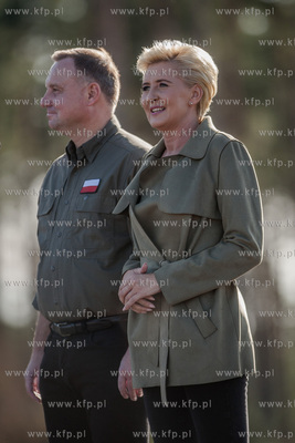 Nadleśnictwo Lipusz. Prezydent RP Andrzej Duda wraz...
