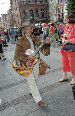 Pan Witek - mieszkaniec Atlantydy dzieki Piratowi otrzymuje...