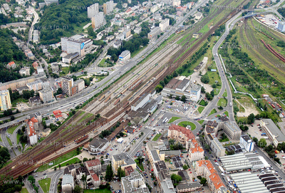 Gdynia z lotu ptaka. Nz. Dworzec PKP Gdynia Glowna...