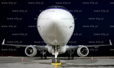 Polskie Linie Lotnicze LOT podpisaly umowe z Embraer'em...