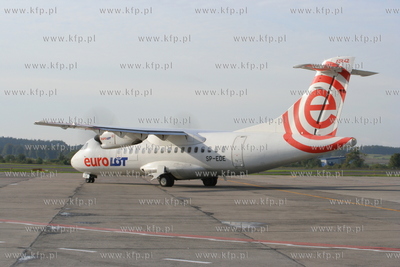 Gdansk , Rebiechowo Nz. Kolujacy ATR linii Eurolot...