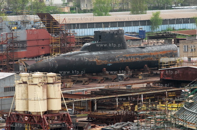 Okret podwodny w Stoczni Marynarki Wojennej 03.05.2008...