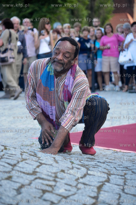 Uroczyste odsloniecie dloni artystow widowiska jazzowego...