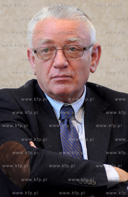 Urzad Miasta Gdyni. Konferencja prasowa dedykowana...