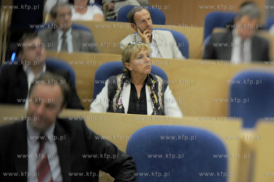 W  sali im. Lecha Badkowskiego Urzedzie Marszalkowskim...