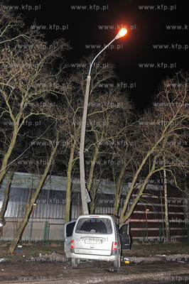 Sopot. Ulica Malczewskiego.  Wypadek samochodowy. Okolo...