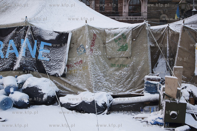 Lwow. Ukraina. Pokojowe demonstracje antyrzadowe na...