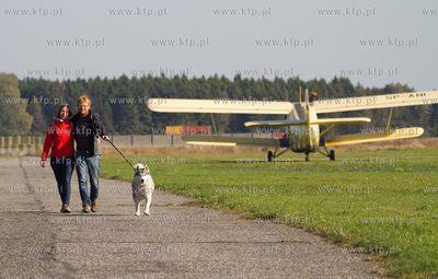 Aeroklub Gdanski w Pruszczu Gdanskim. Bryza Extra 2014....