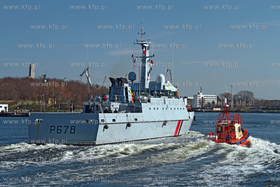 Francuski partolowiec Pluvier w Gdyni
25.04.2013 fot....