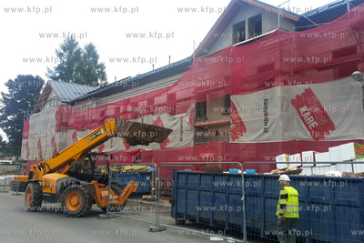 Remont budynku dworca PKP w Zakopanem. 08.08.2019 Fot....