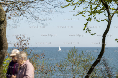 Gdynia Orłowo. Niedzielny majowy spacer nad morzem.07.05.2023...