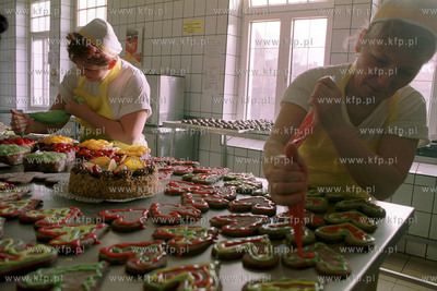 W Gdanskiej Cukierni Pellowskiego cukiernicy jak co...