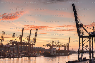 Gdynski Port, Baltic Container Terminal Gdynia (BCT)....