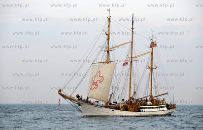 Wielka parada zaglowcow po Zatoce Gdanskiej na zakonczenie...