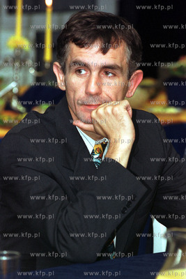 Maciej Grabowski - Instytut Badan Nad Gospodarka 24.09.99...