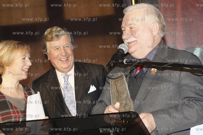 Gdansk. Ratusz Glownomiejski. Lech Walesa otrzymal...