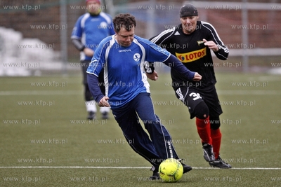 Gdansk. Boisko przy ul. Traugutta.  Sylwestrowy mecz...