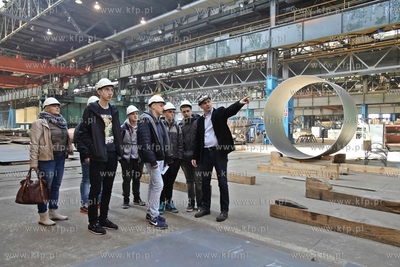 Dzien otwarty dla uczniow w Stoczni Gdansk i GSG Towers...