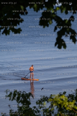 Gdynia Orłowo. Upalny dzień nad morzem. 29.06.2019...