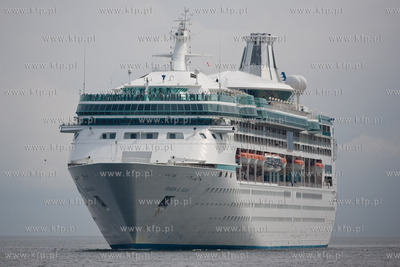 Port w Gdyni. Nabrzeze Francuskie. Wizyta plywajacego...