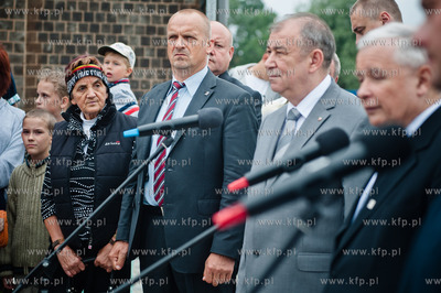Elblag. Most Gorny. Wspolna konferencja prasowa nowo...
