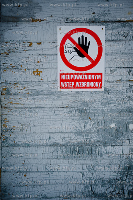 Tereny zespolu dworsko-palacowego z folwarkiem w Rusocinie.
27.01.2014
fot....