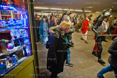 Wielki Piatek. Misterium Meki Panskiej na ulicach Gdanska....