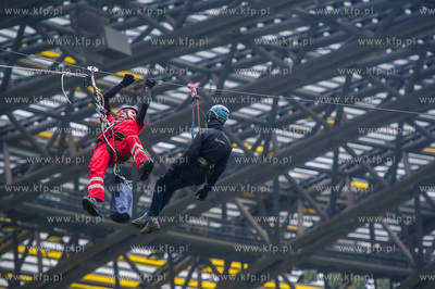 Gdansk. Stadion PGE Arena. Cwiczenia grup ratownikow...