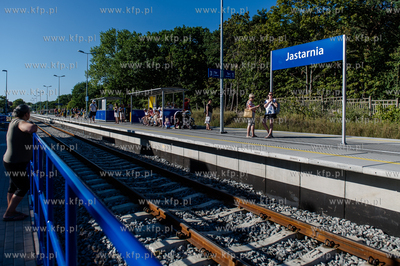 Dworzec kolejowy w Jastarni. 19.08.2015 fot. Mateusz...