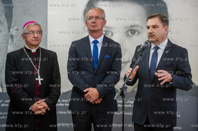 Gdańsk. Historyczna sala BHP. Konferencja prasowa...