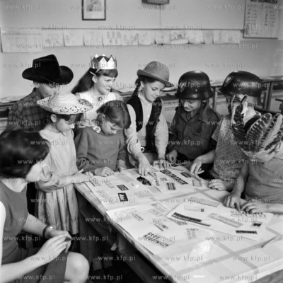 Zajęcia w szkole podstawowej. 
05.1967
0000755z_maj1967
Fot....