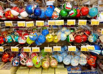 Hipermarket Port Rumia - Centrum Handlowe AUCHAN przy...