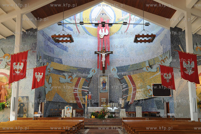 Kosciol parafialny NMP Wspomozenia Wiernych w Rumi,...