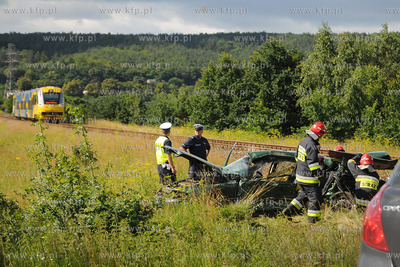 Smiertelny wypadek na przejezdzie kolejowym w Redzie...