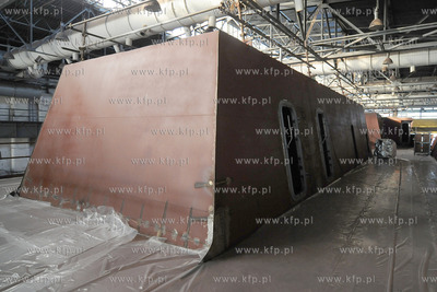 Niedokonczona Korweta Gawron oczekujaca na decyzje...