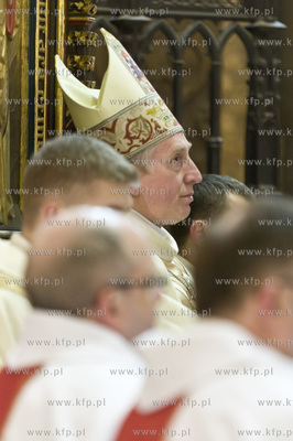 Msza Krzyzma w katedrze pelplinskiej sprawowana przez...