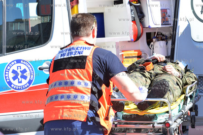 Na skrzyzowaniu ulic 10 Lutego i Swietojanskiej w Gdyni...