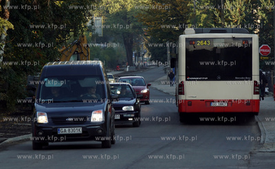 Gdańsk. Ulica Sobieskiego po remoncie nawierzchni....