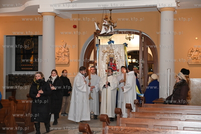 Gdynia. Sanktuarium Miłosierdzia Bożego.  Msza Święta...
