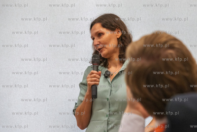 Prezentacja wyników badań archeologicznych na terenie...