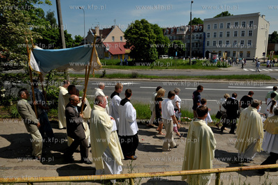 Uroczystosci i procesja Bozego Ciala w parafii sw....