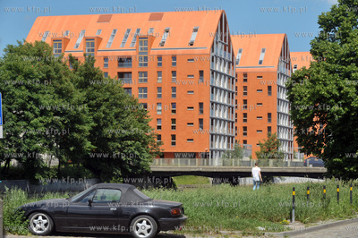 Gdansk Dolne Miasto. Apartamenty Aura  na wyspie Spichrzow....