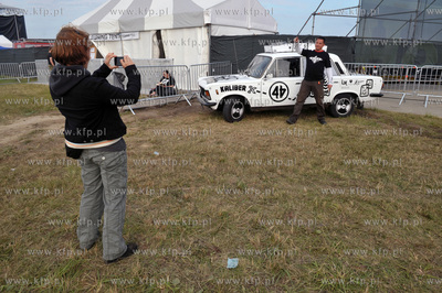 Heineken Open'er Festival w Gdyni. Samochod fiat 125p...